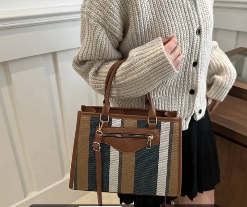 Sac à main Rayé Élégance thumbnail